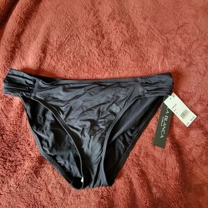 Black Roushed Sides. Bikini. NWT